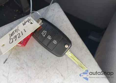 2017 Kia Sportage Lx z USA, uszkodzony, nr VIN KNDPM3ACXH7039209